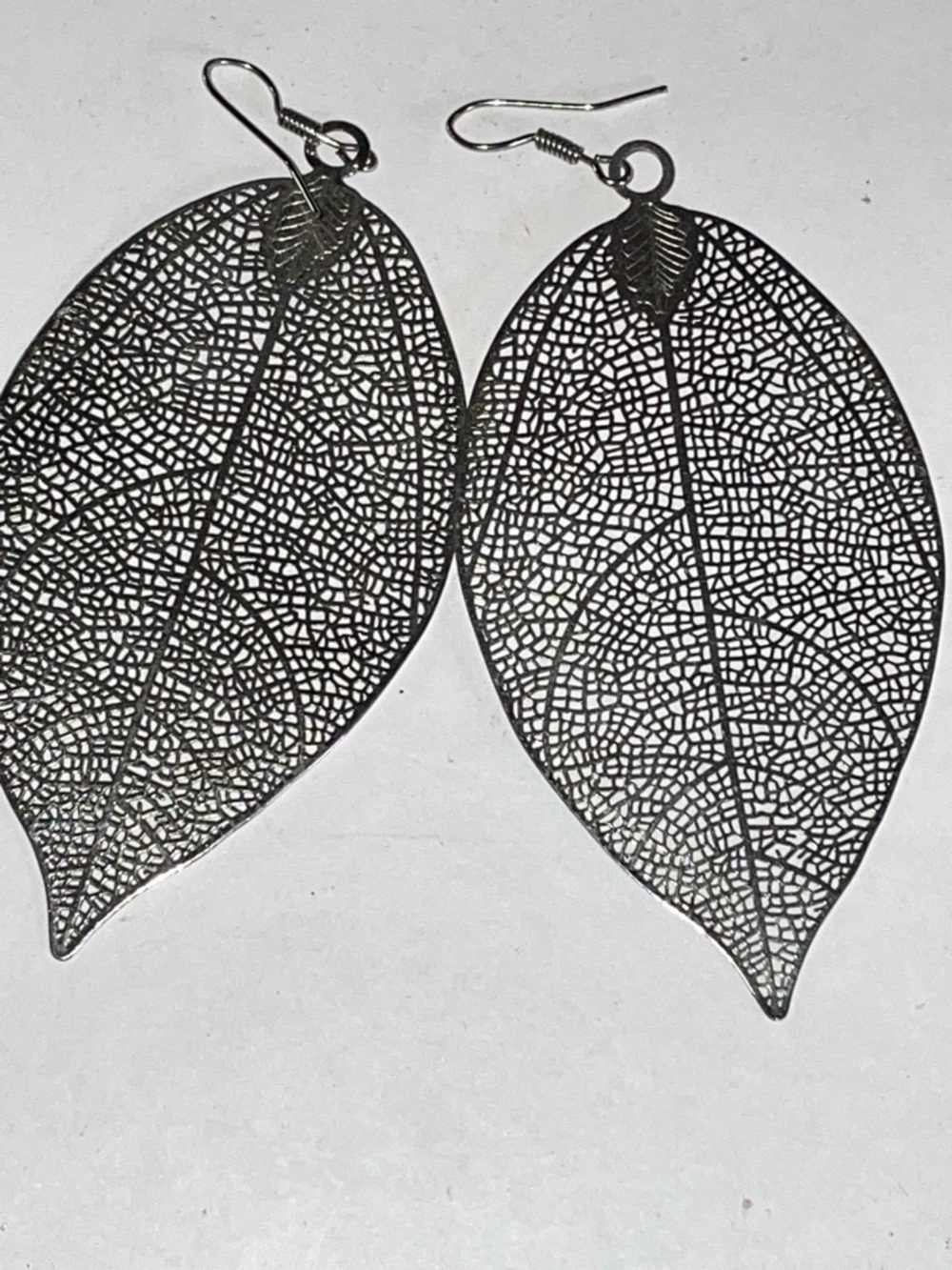 3/$10 Fashion Jewelry Delicate Filigree Leaf Dangle Earrings - Silver Tone